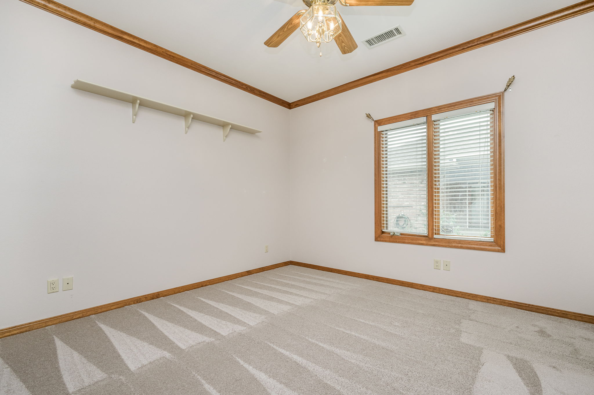205 S Timbercreek Dr 37