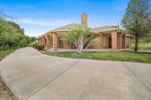 205 S Timbercreek Dr 01