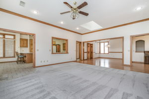 205 S Timbercreek Dr 25