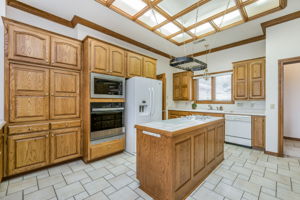 205 S Timbercreek Dr 28