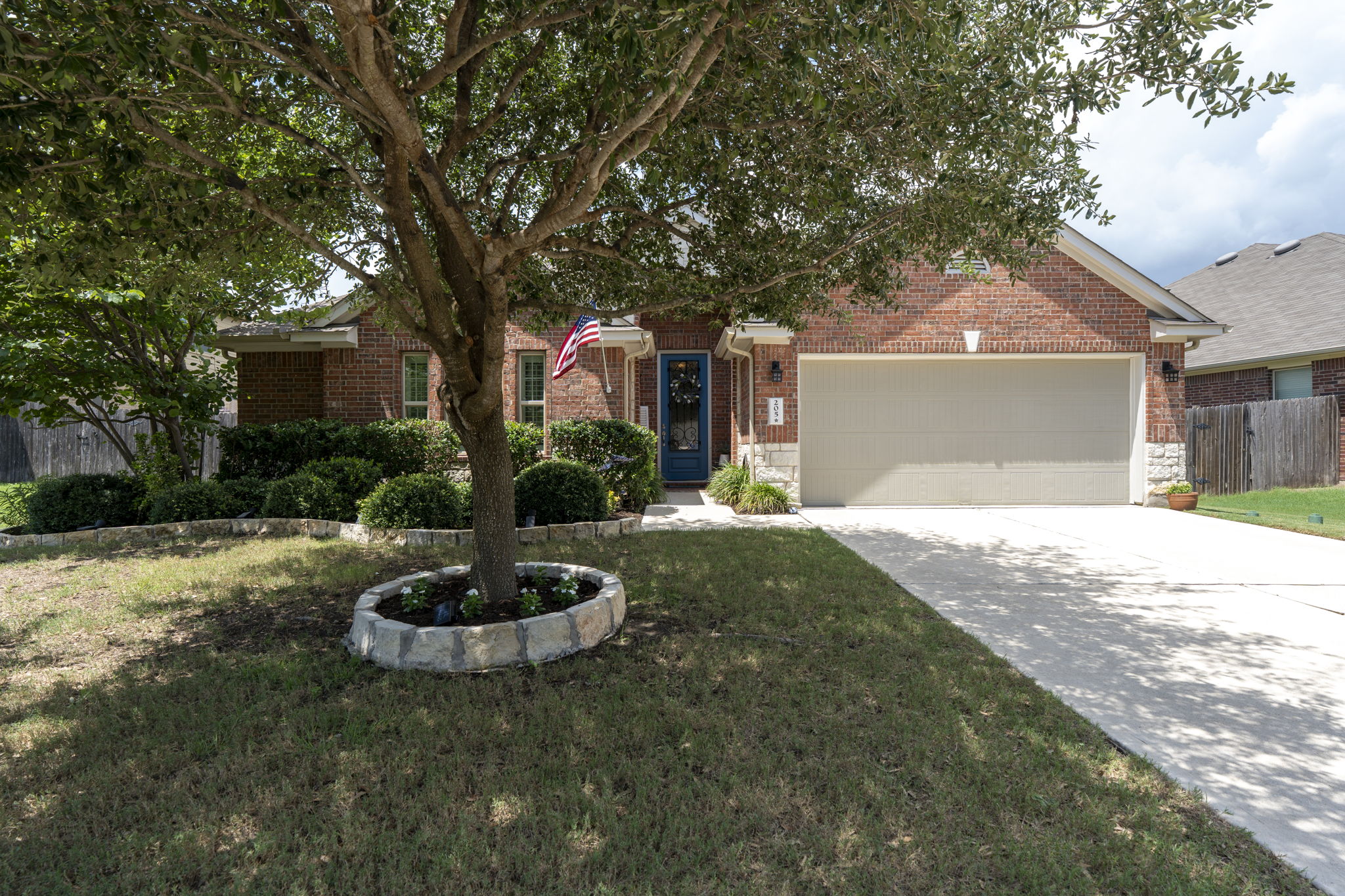 205 SUGAR CREEK