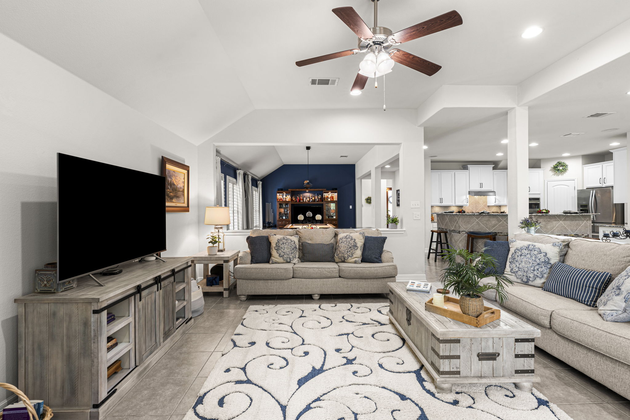 Family Room/Formal Area