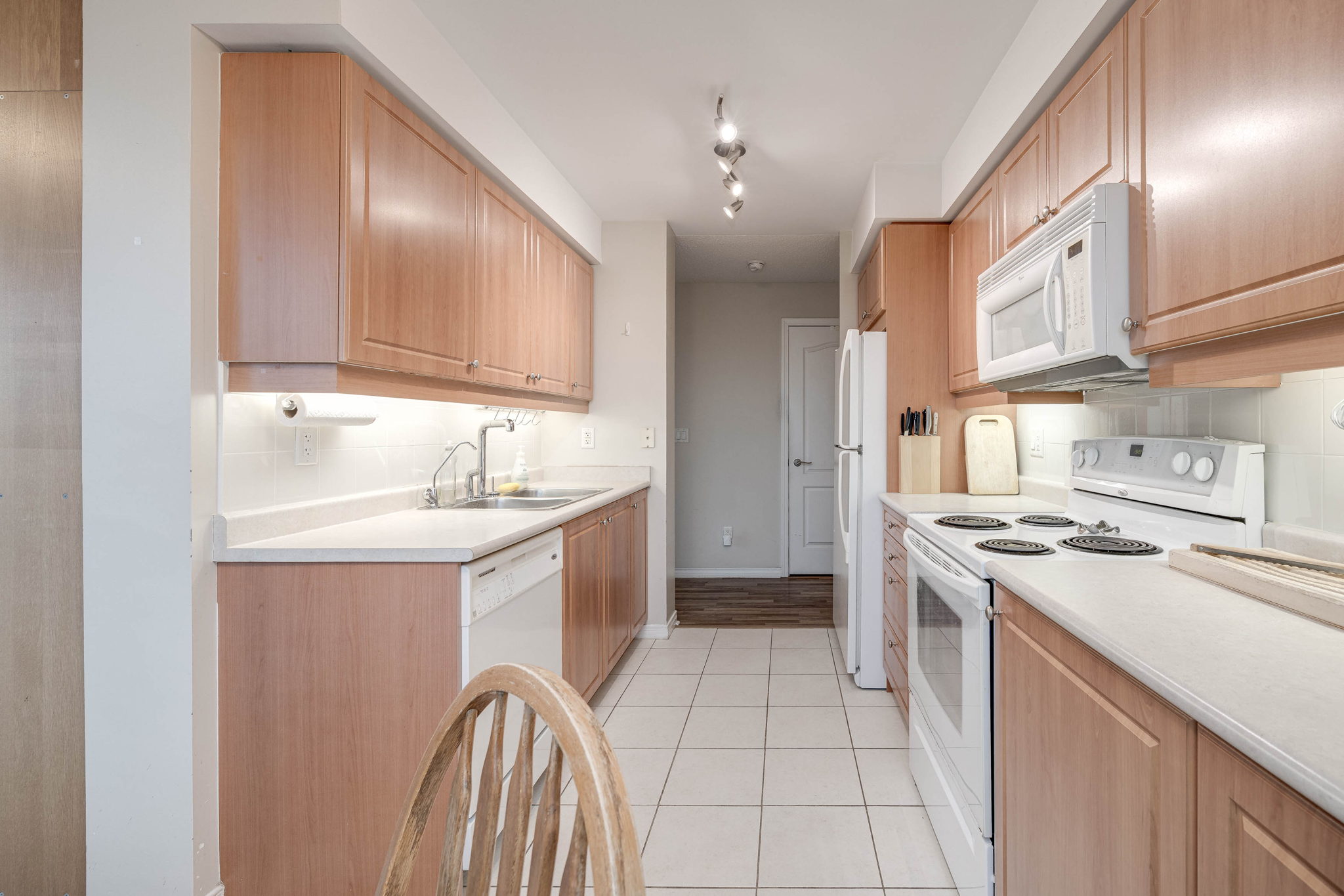 Toronto property showcase — delivered property photograph 14