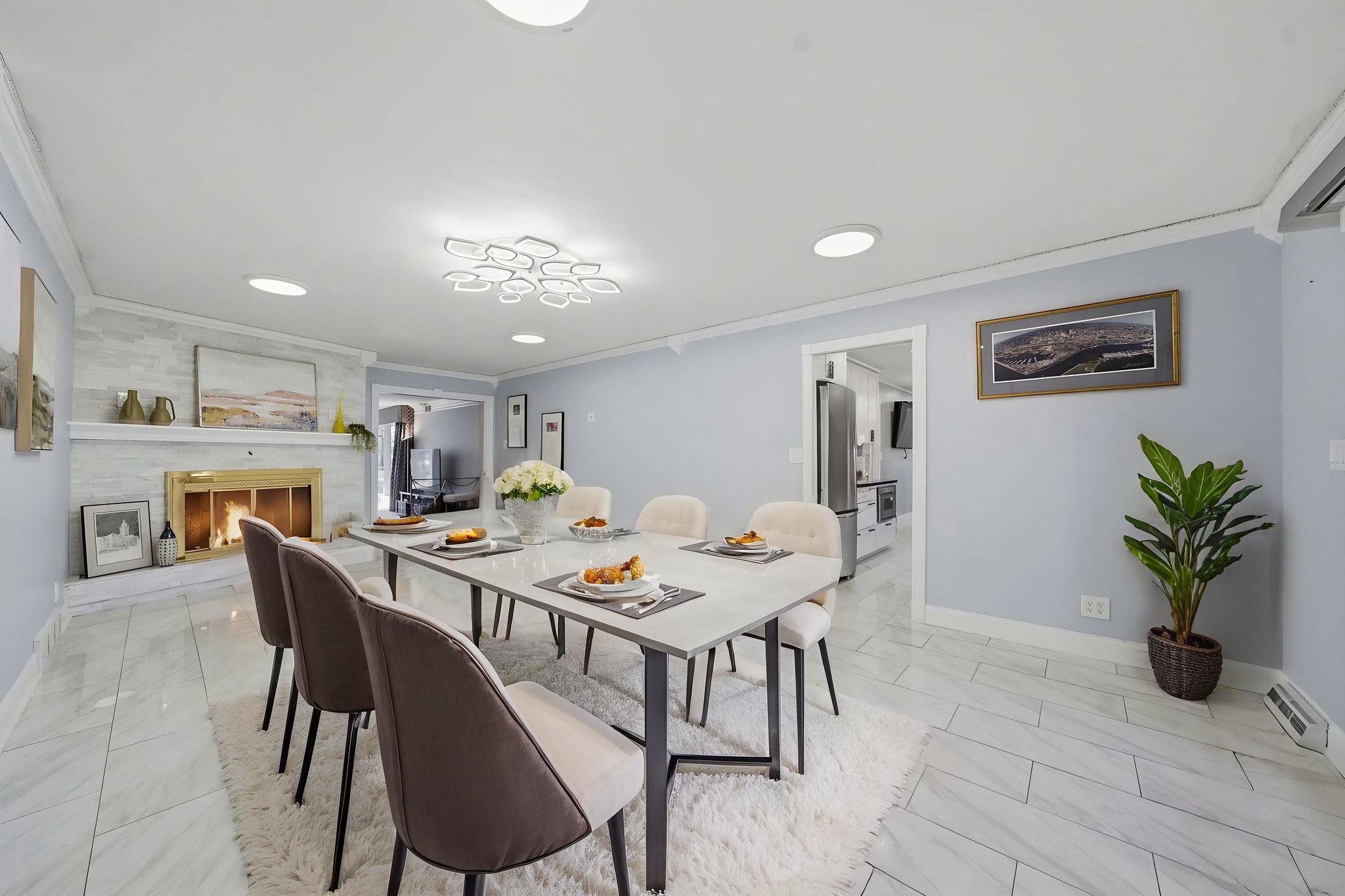 _DSC0553_with_fire virtually staged.jpeg