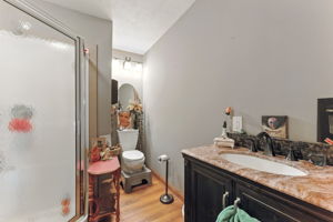  Photo 23