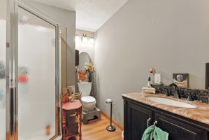  Photo 24