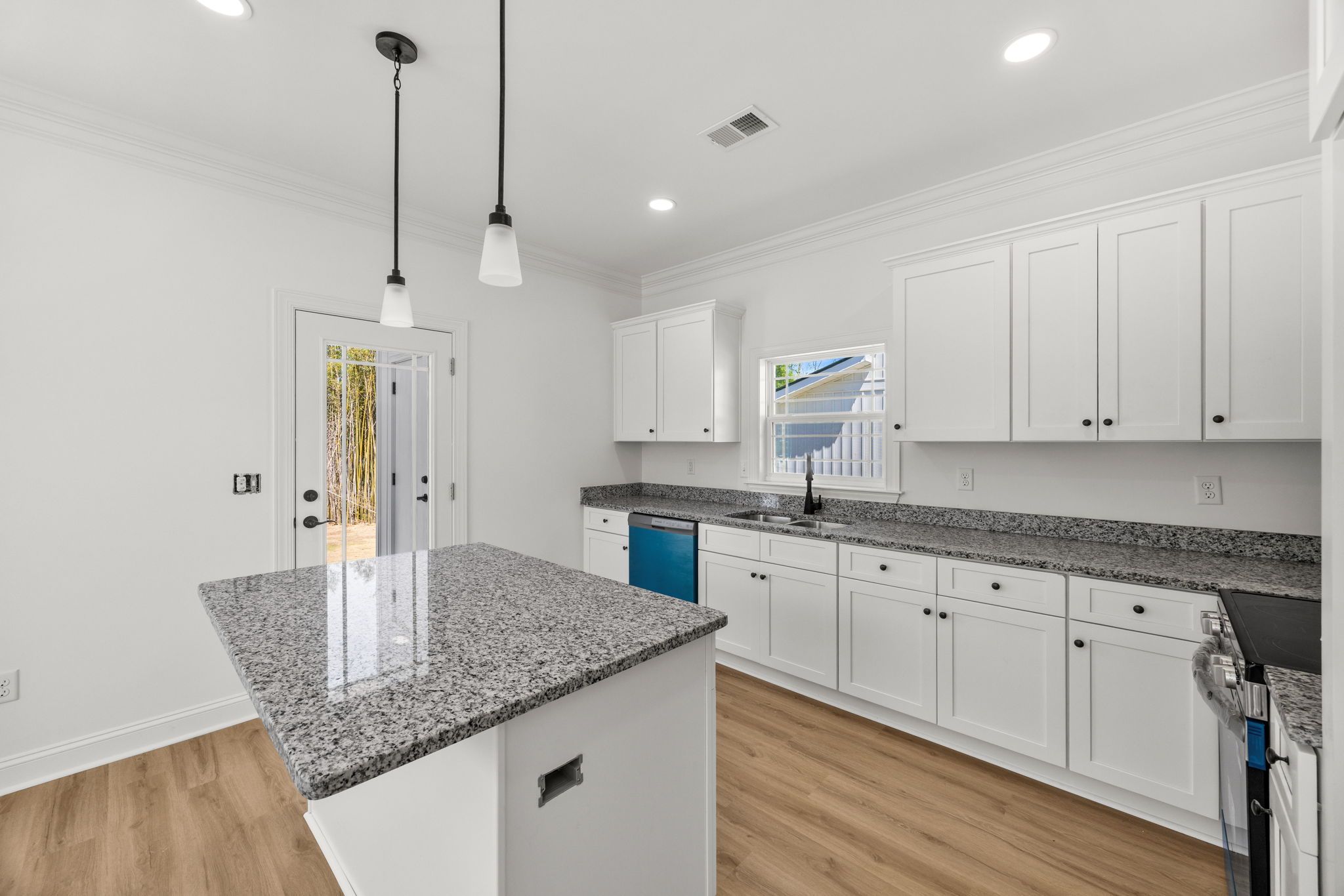 205 Wildwood Drive-14