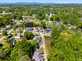 205 Wildwood Drive-29