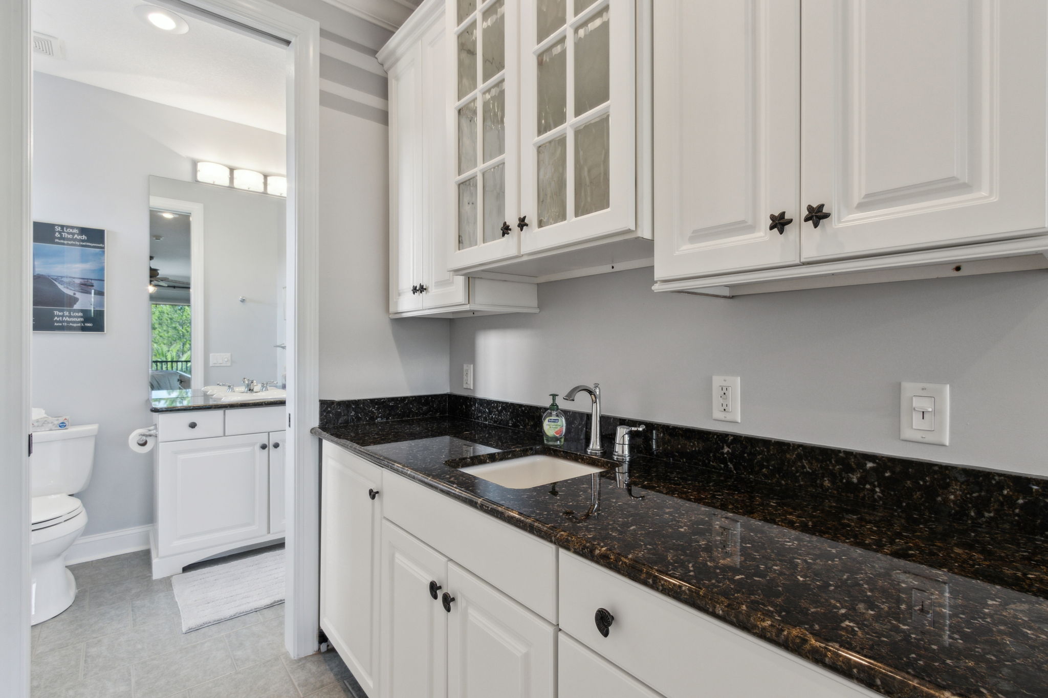 Kitchenette
