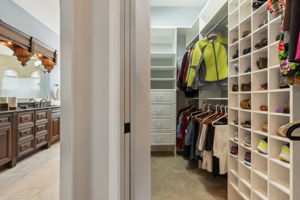 Primary Bedroom Closet