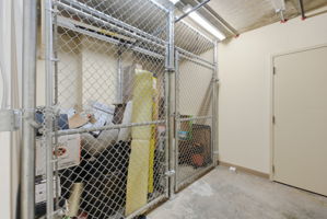 Each unit conveys with a large storage unit