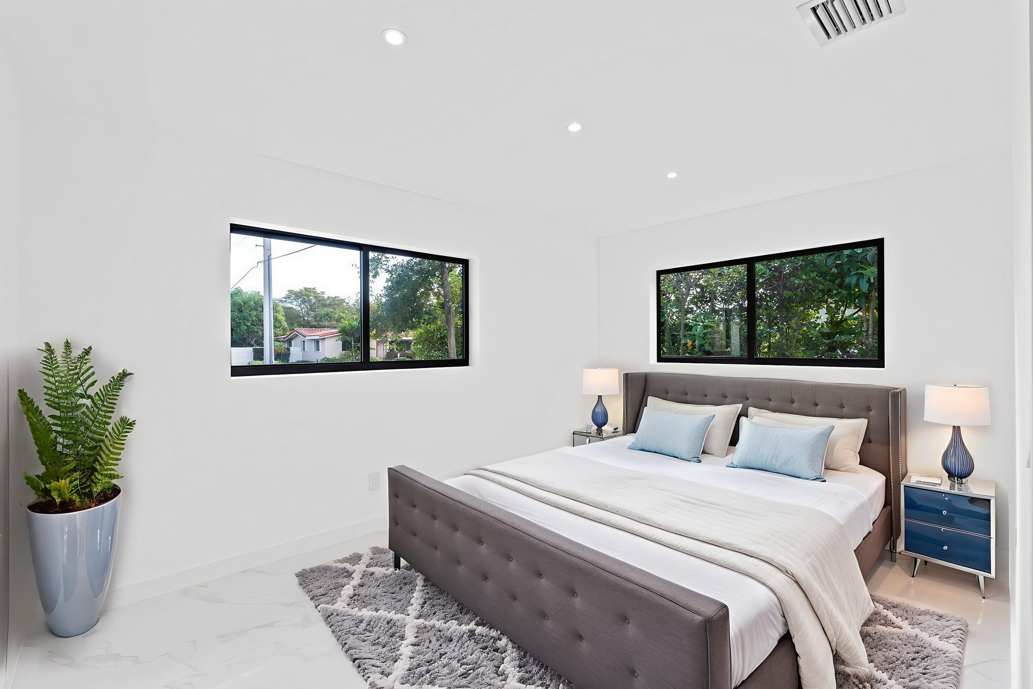 A7403130 virtually staged.jpeg