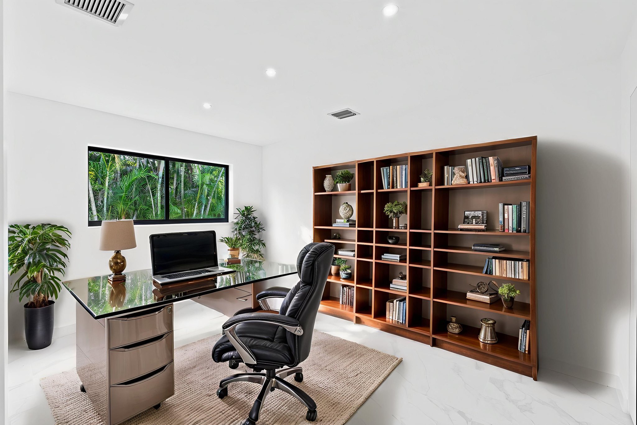 A7403139 virtually staged.jpeg