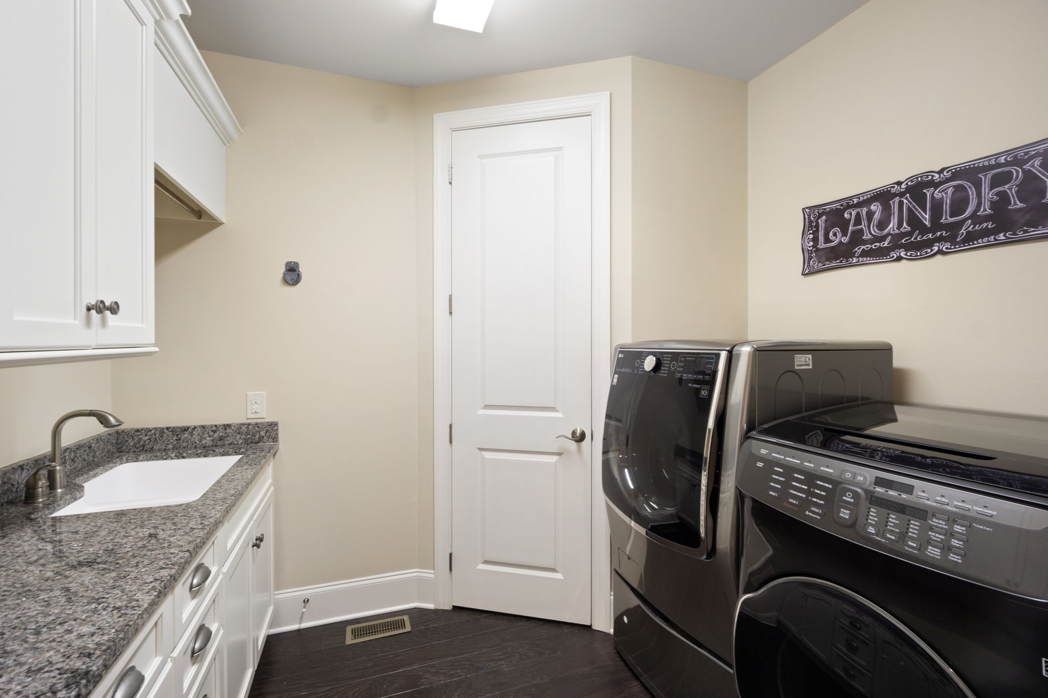 15 - 2051 Brawley School Rd - Mudroom-Laundry (2)