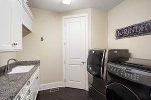 15 - 2051 Brawley School Rd - Mudroom-Laundry (2)