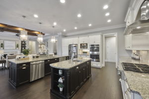 04 - 2051 Brawley School Rd - Kitchen (2)