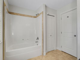  Photo 35