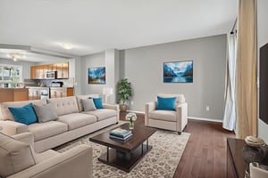 DSC03047 virtually staged.jpeg