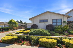 001_F8_2051 Willow Way