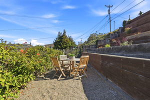041_F8_2051 Willow Way