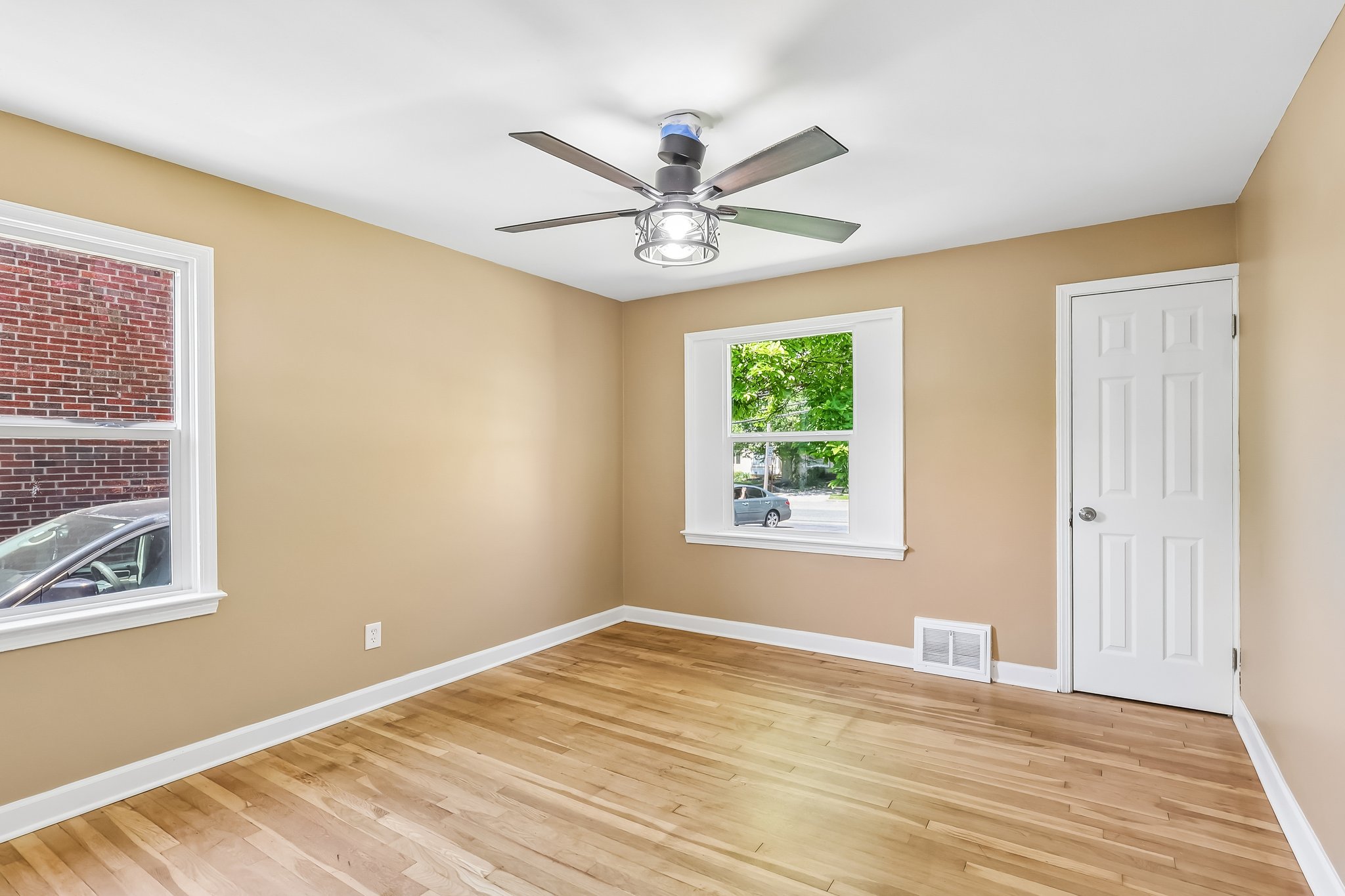 Taylor Rd-S3005-015.jpg