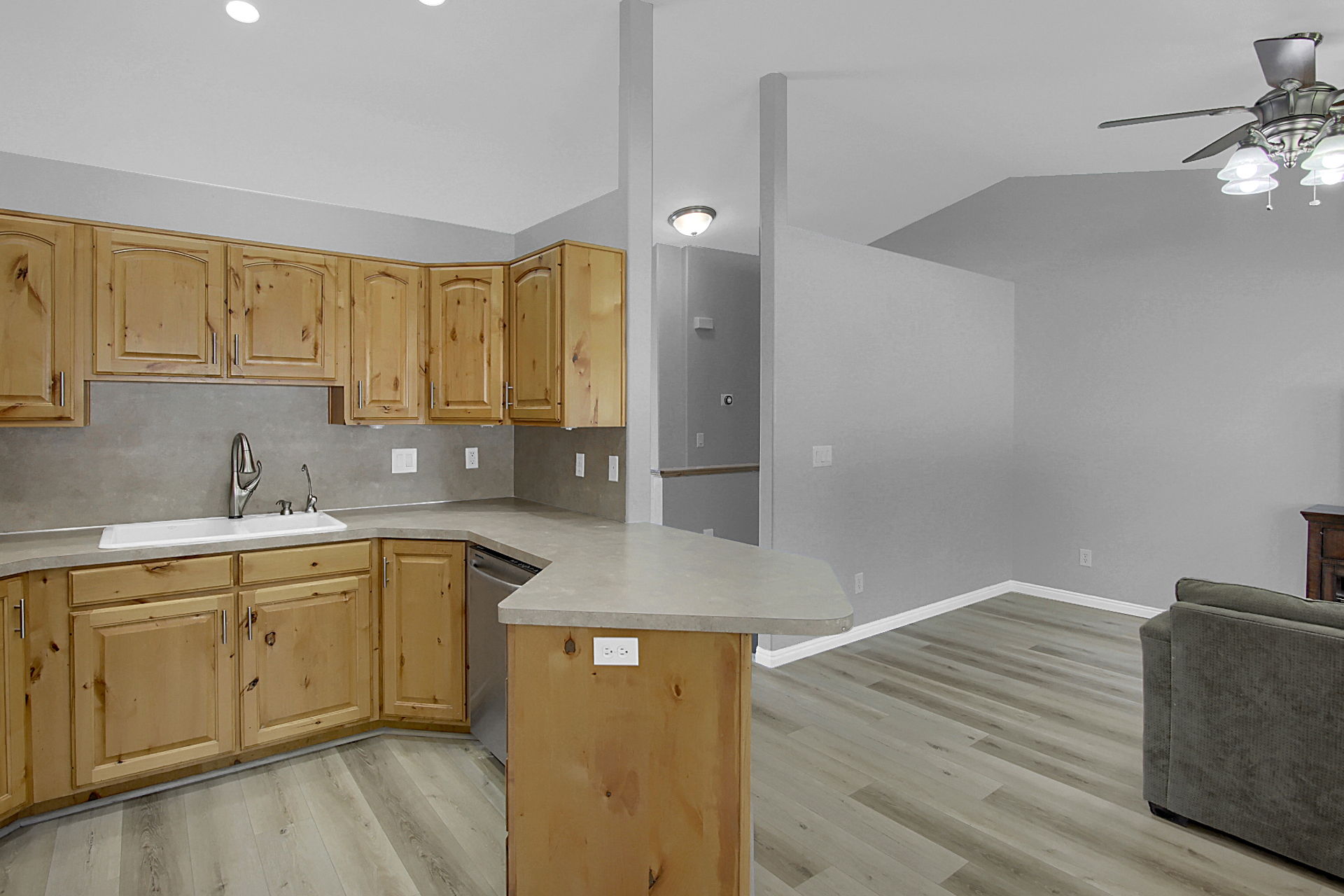  2052 W 470 N, West Point, UT 84015, US Photo 9