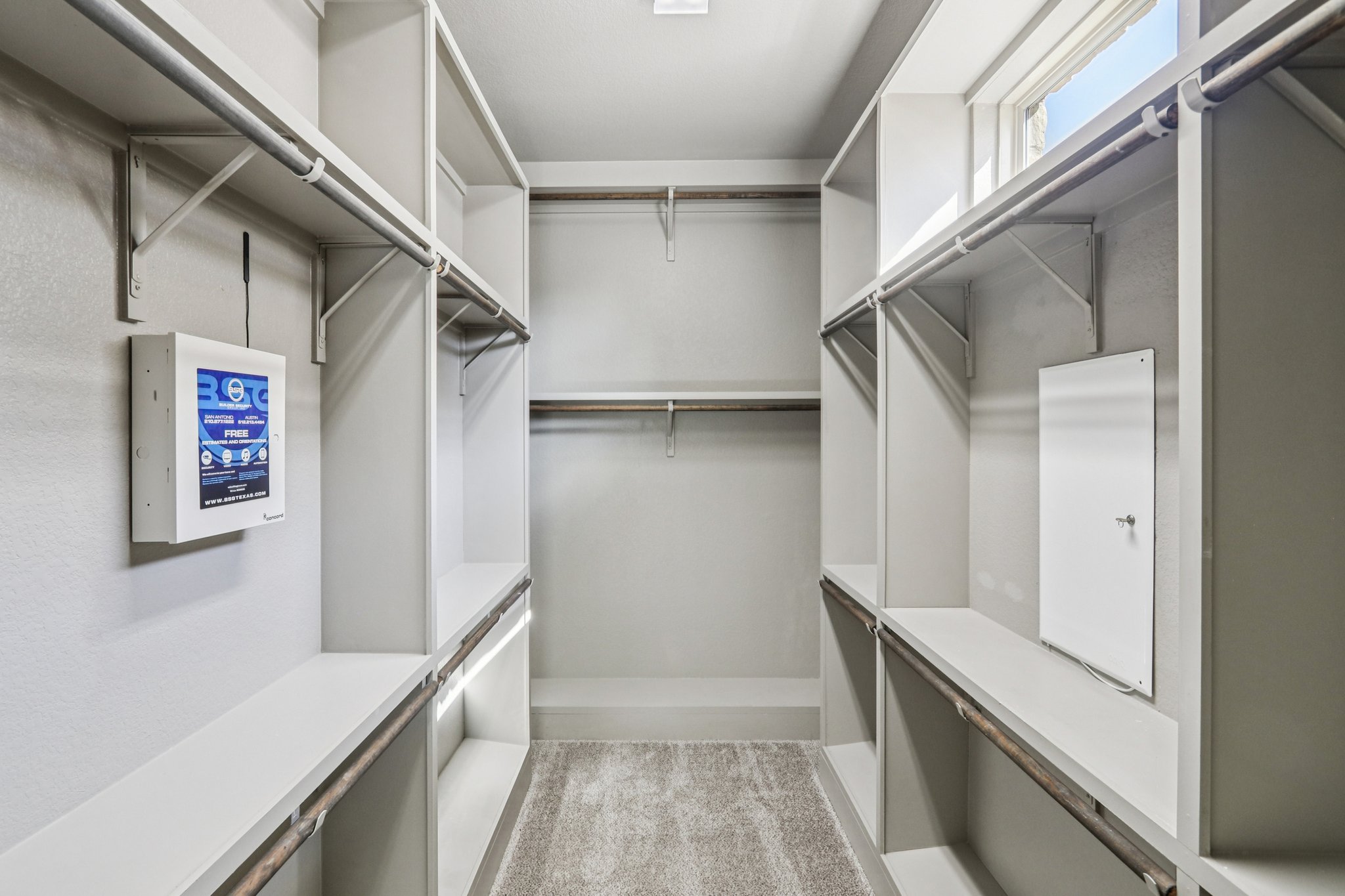 Martin Ln-S1411-055.jpg