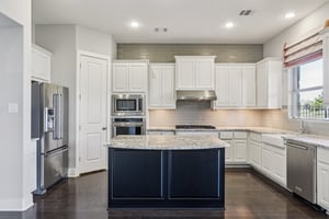 Martin Ln-S1411-022.jpg