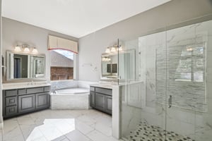 Martin Ln-S1411-048.jpg