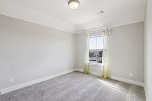 Martin Ln-S1411-075.jpg