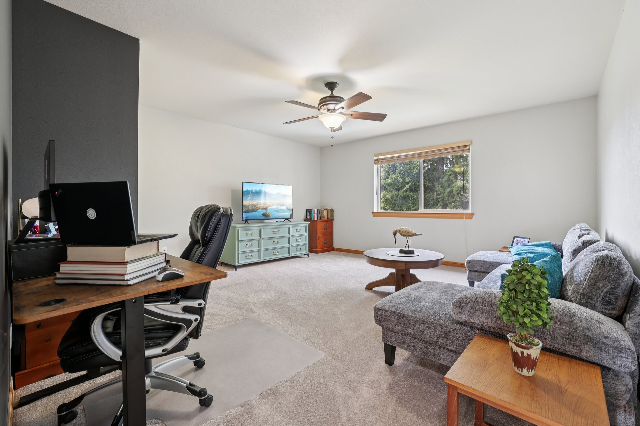 193rd Ave Ct E-L0704-008.jpg