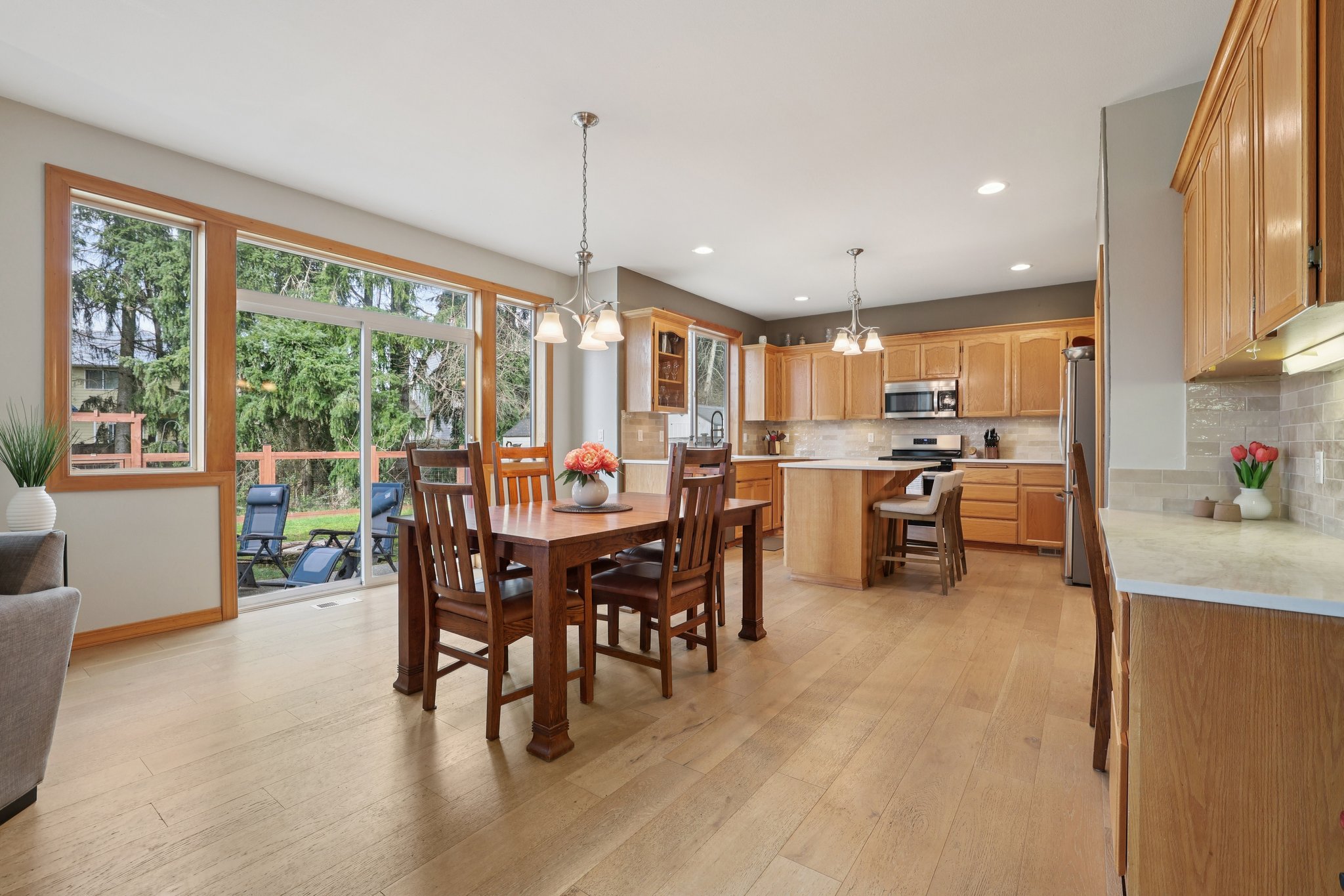 193rd Ave Ct E-L0704-013.jpg