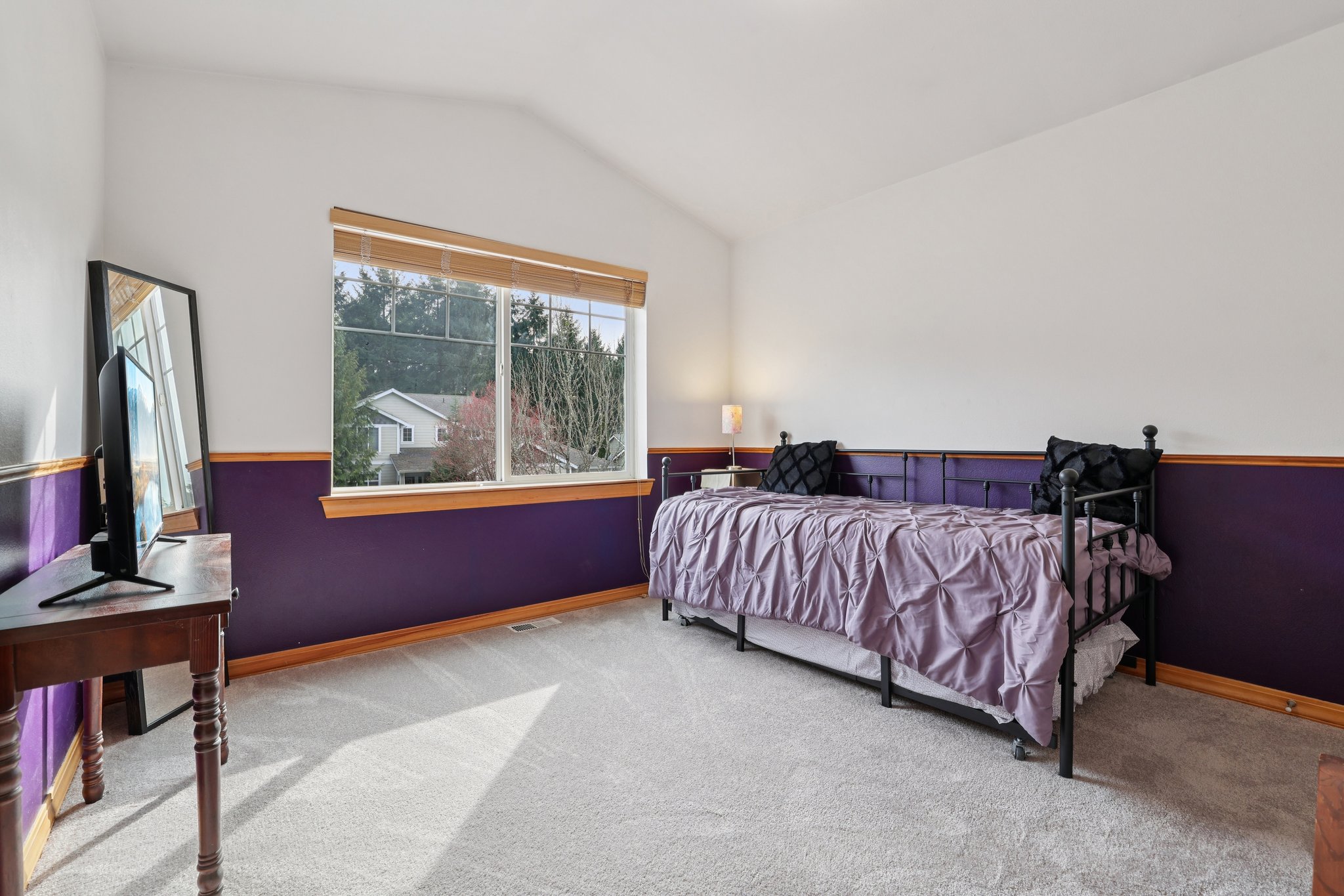 193rd Ave Ct E-L0704-028.jpg