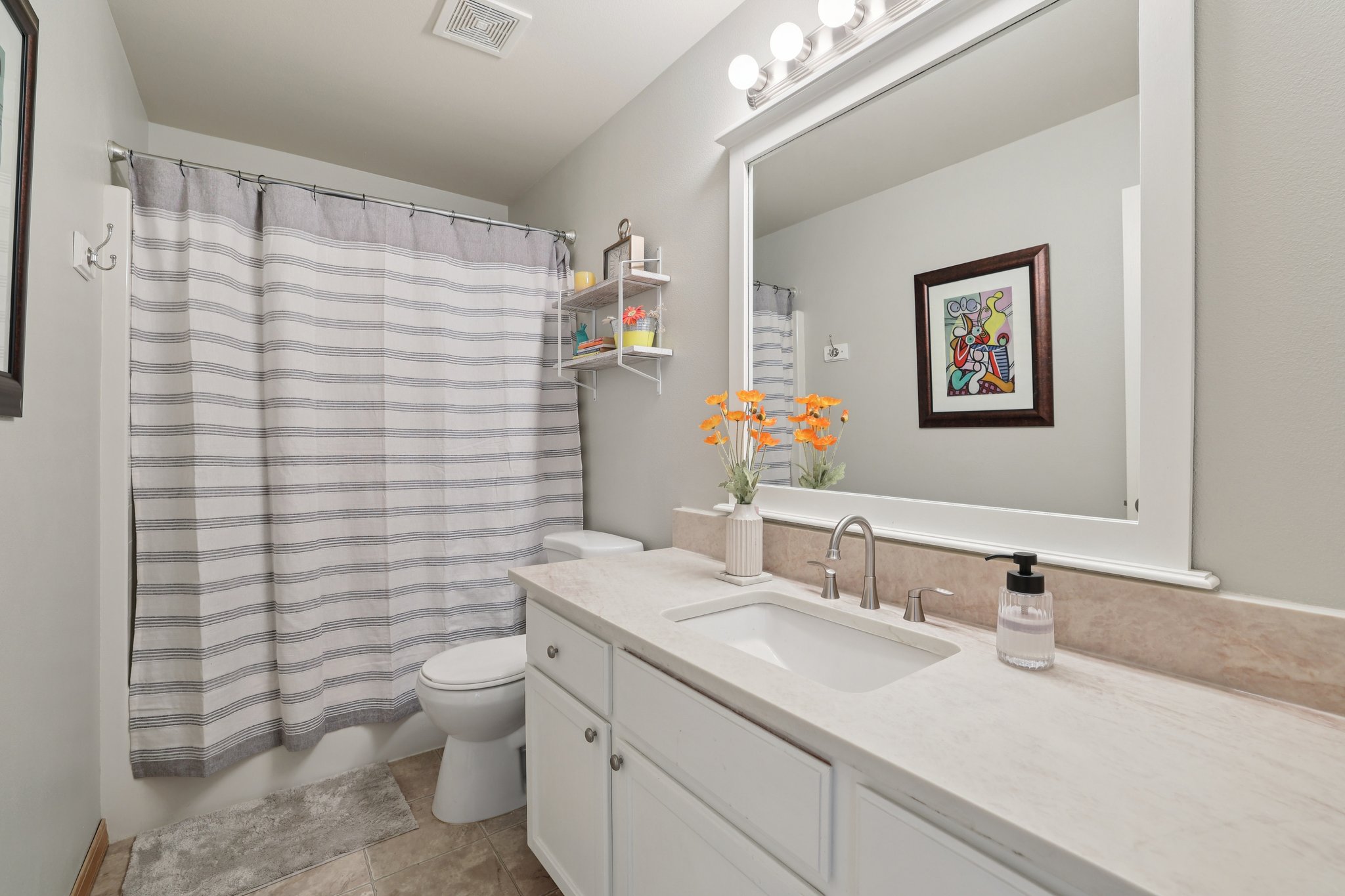 193rd Ave Ct E-L0704-029.jpg