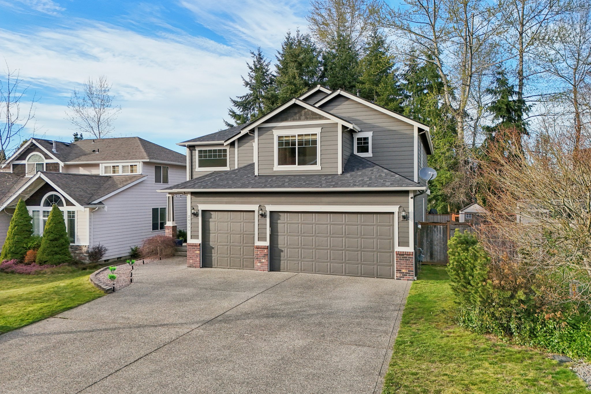 193rd Ave Ct E-L0704-044.jpg