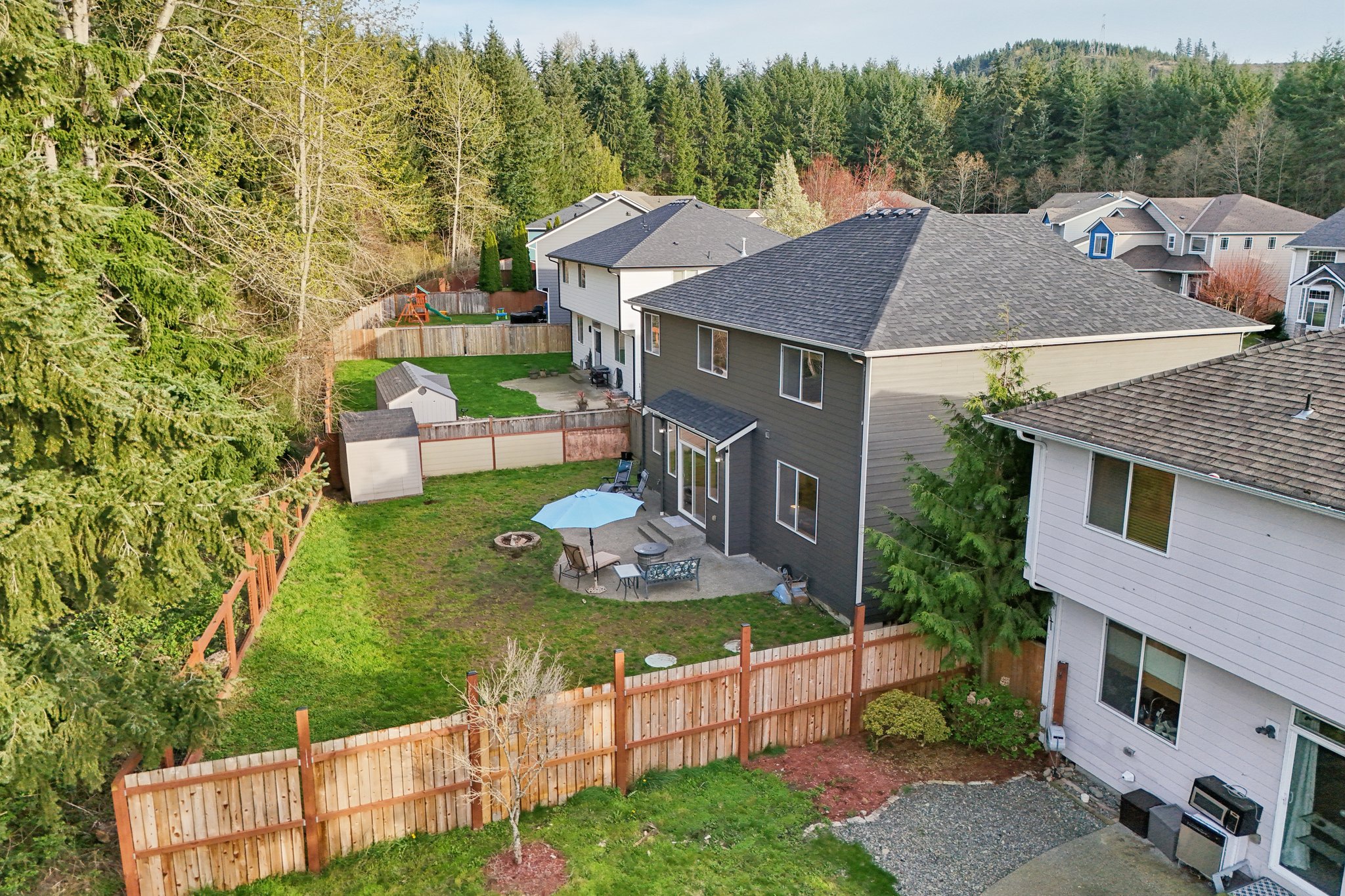 193rd Ave Ct E-L0704-046.jpg