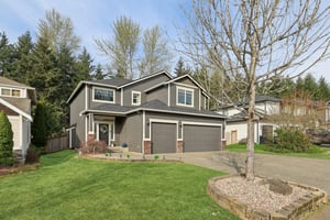 193rd Ave Ct E-L0704-003.jpg