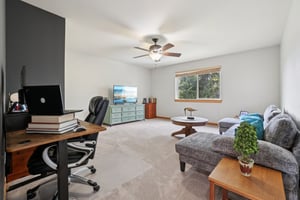 193rd Ave Ct E-L0704-008.jpg