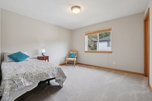 193rd Ave Ct E-L0704-031.jpg