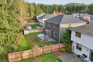 193rd Ave Ct E-L0704-046.jpg