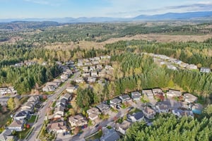 193rd Ave Ct E-L0704-051.jpg