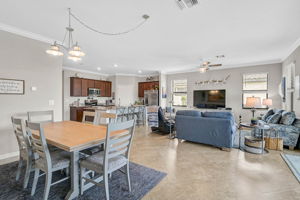 20542 Trattoria Loop-21