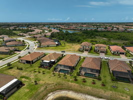 20542 Trattoria Loop-42