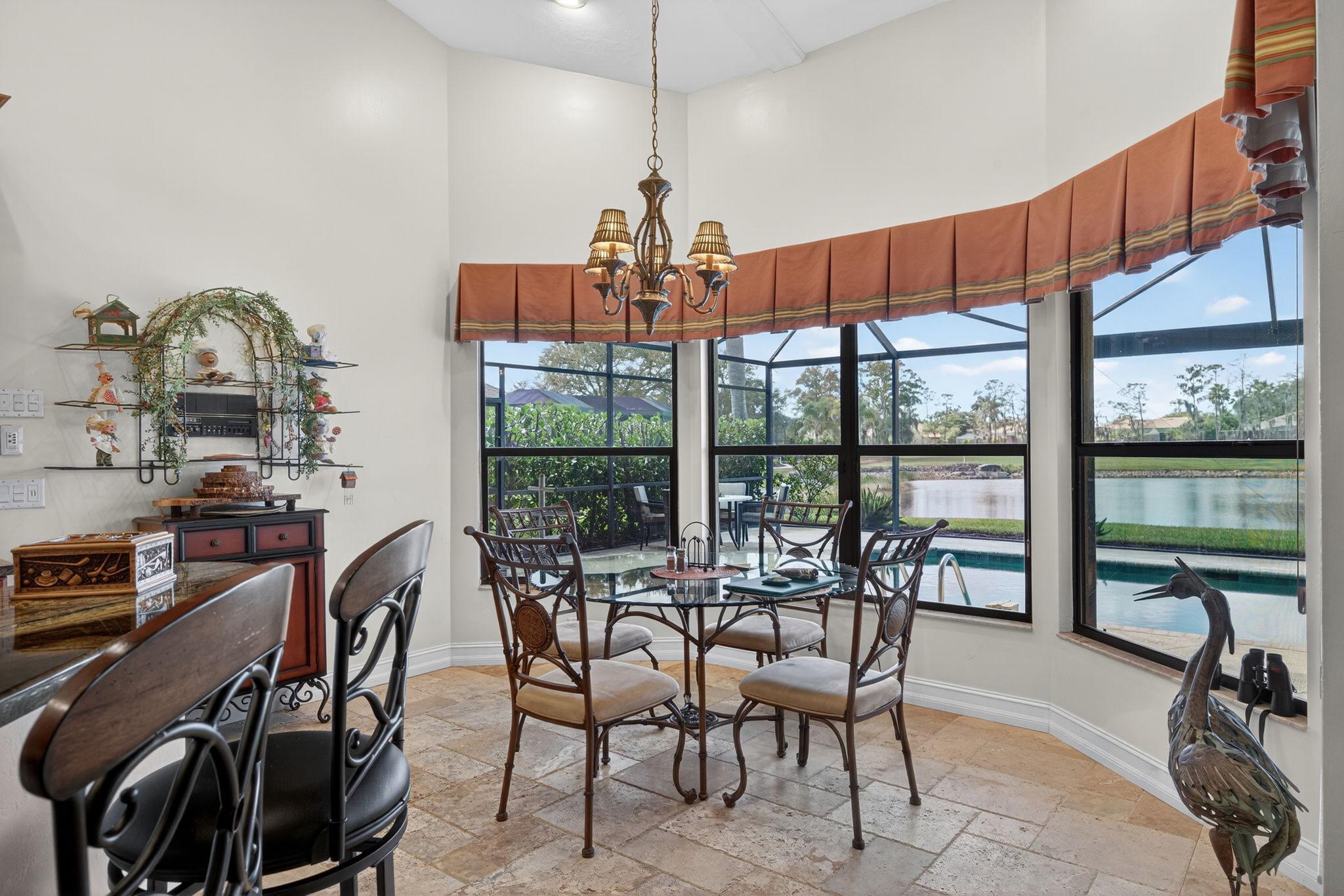 Breakfast Nook 1 of 2