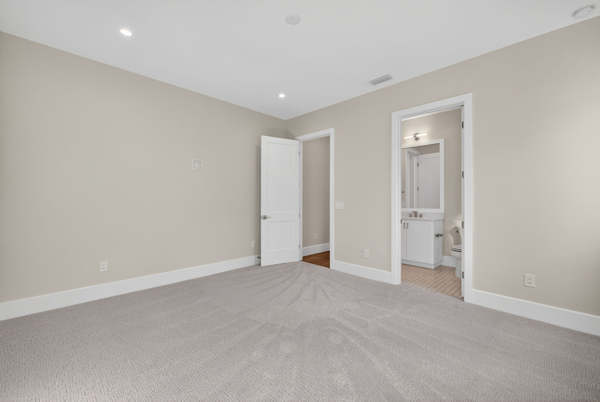 Guest Bedroom 3 - 2 of 2