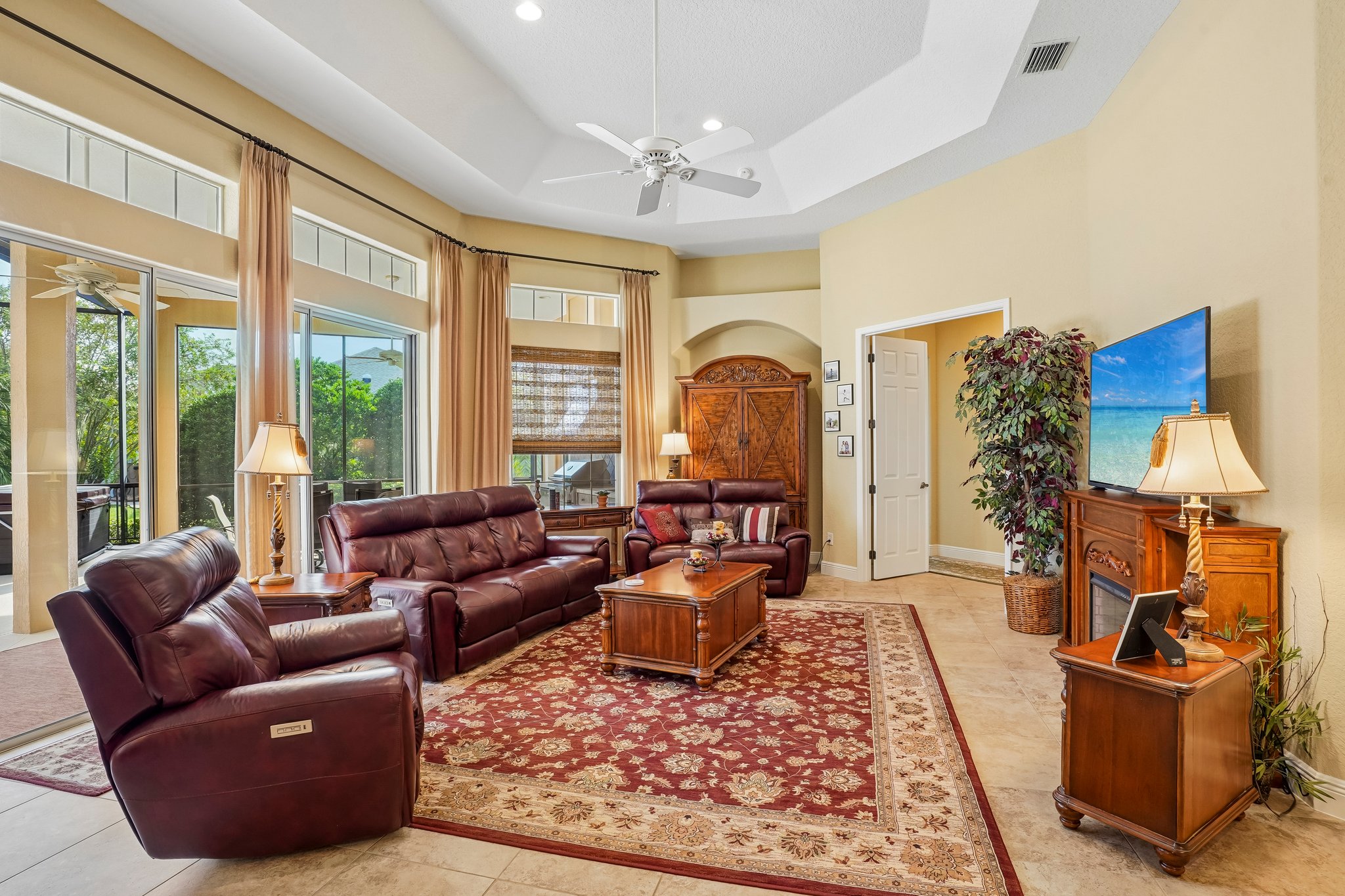 Lake Ridge Dr-S1609-014.jpg