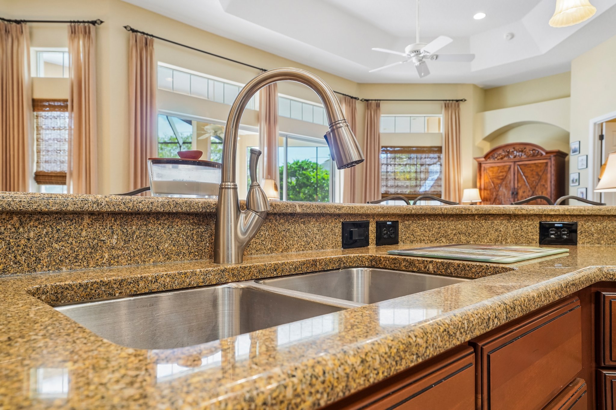Lake Ridge Dr-S1609-021.jpg