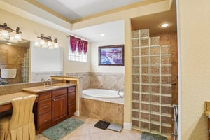 Lake Ridge Dr-S1609-032.jpg