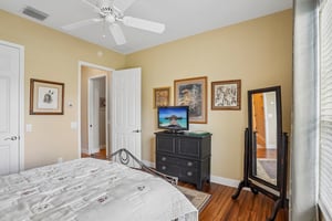 Lake Ridge Dr-S1609-036.jpg