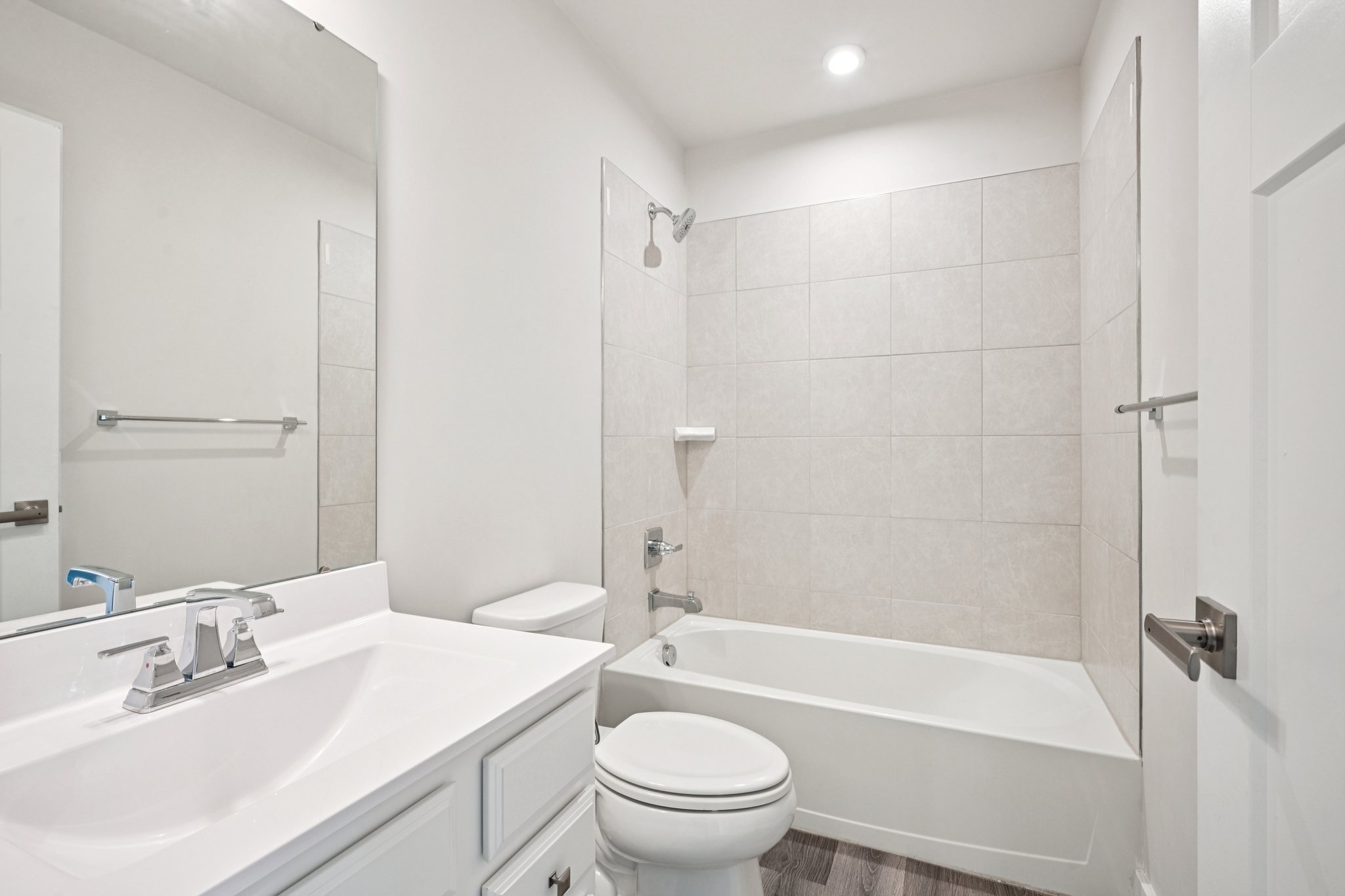 Rivers Dr-S2702-024.jpg